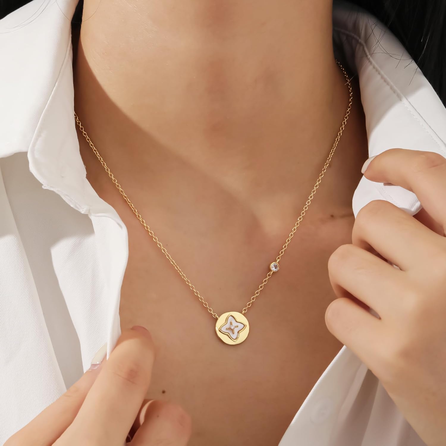 Clover Pendant Necklace for Women 18K Gold Plated Four Leaf Clover Necklace Lucky Simple Jewelry Gifts for Women | Zirconia Inlay | Mother of Pearl - Image 2