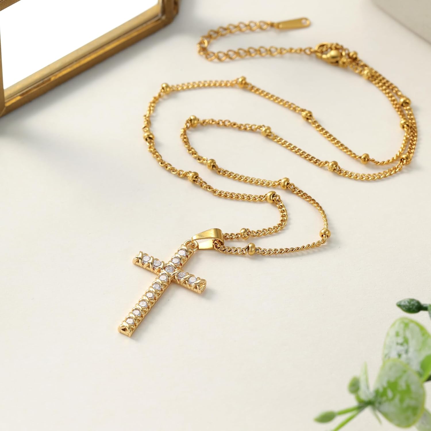 Gold Cross Necklace for Women Dainty Christian Jewelry Simple Pendant Necklace Elegant Religious Faith Jewelry Delicate Gold Plated Chain Necklace Gift for Birthday Anniversary Daily Wear