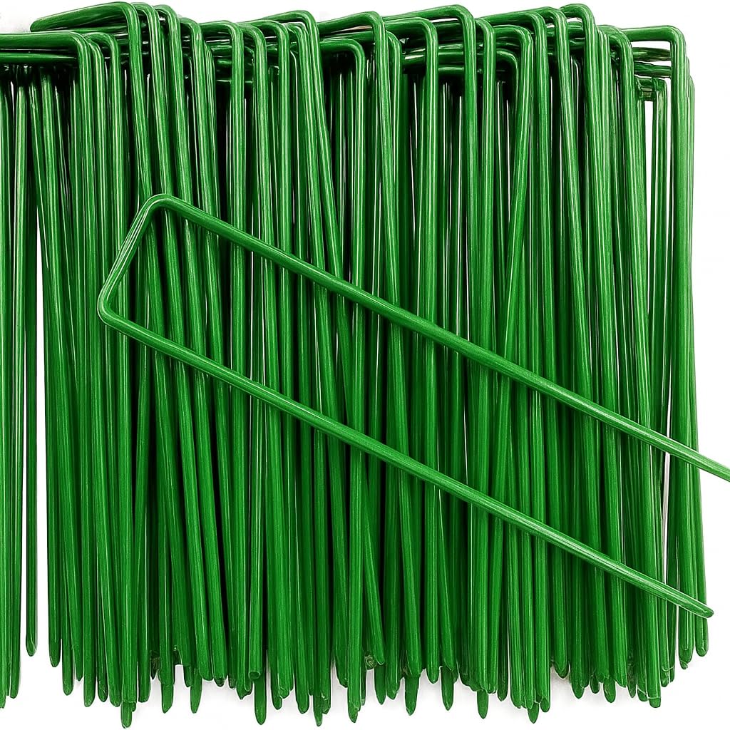 VIROSA Pack of 100 Garden Pegs, Landscape Staples, U Shaped Nail Pins | Galvanised Steel | Ideal for Weed Control Membrane, Netting Fence, Landscape Fabric, Artificial Grass (Green 100 Pack - 4")