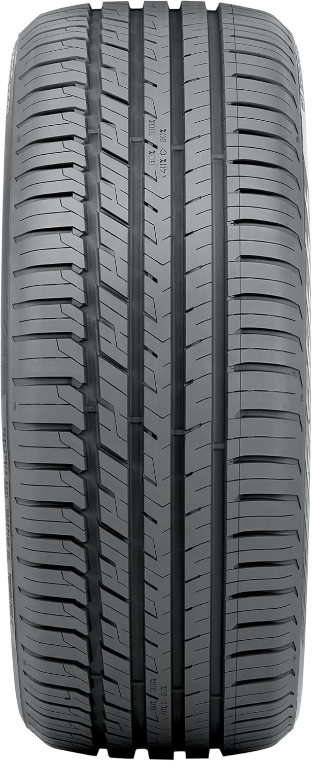 Nokian Tyres Surpass AS01 235/40 R 18 95W XL All-Season UHP Tire