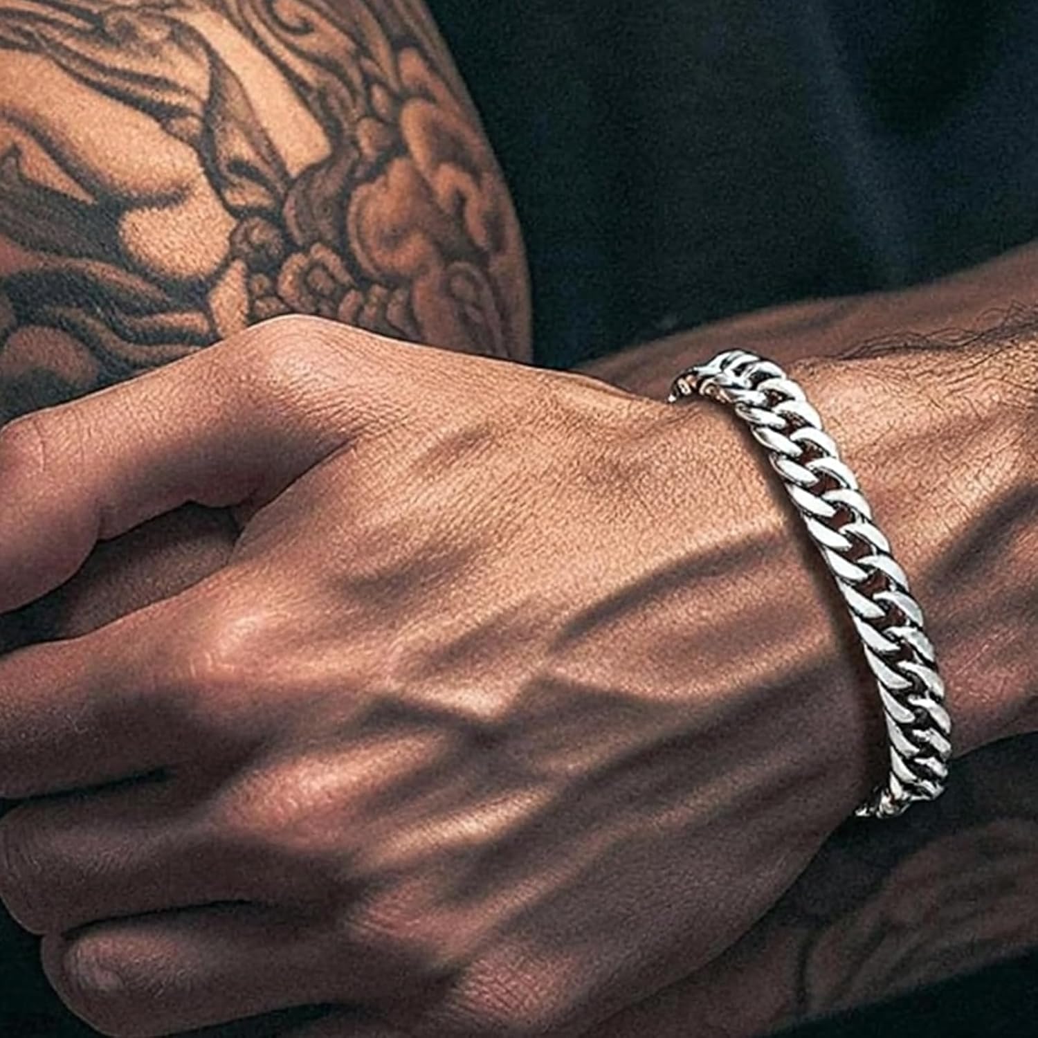 Stainless Steel Mens Cuban Link Chain, Miami Cuban Chain Bracelets for Men, 5-8mm Wide 7.5 8 8.5Inch Hip Hop Mens Bracelets,No Tarnish，Mens Jewelry，Send Gift Box Valentine's Day - Image 5