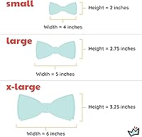 Vista 6 de Huxley & Kent Paquete de perro de Halloween Kookie Korn y pajarita pequeña de caramelo espeluznante Juguete de peluche para perro y collar