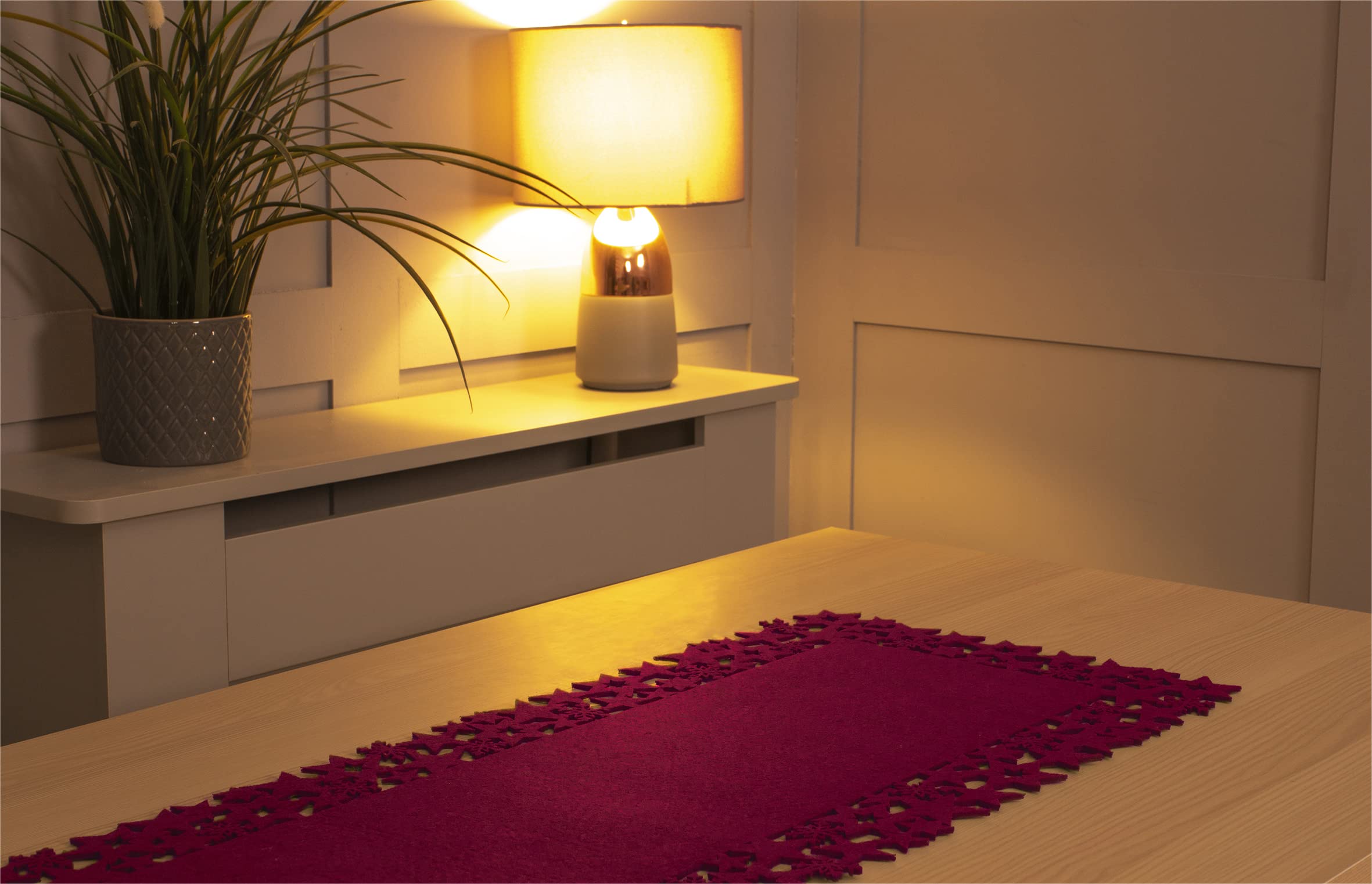 St Helens Rectangular Felt Table Runner - Red - 98cm - Star Snowflake Design