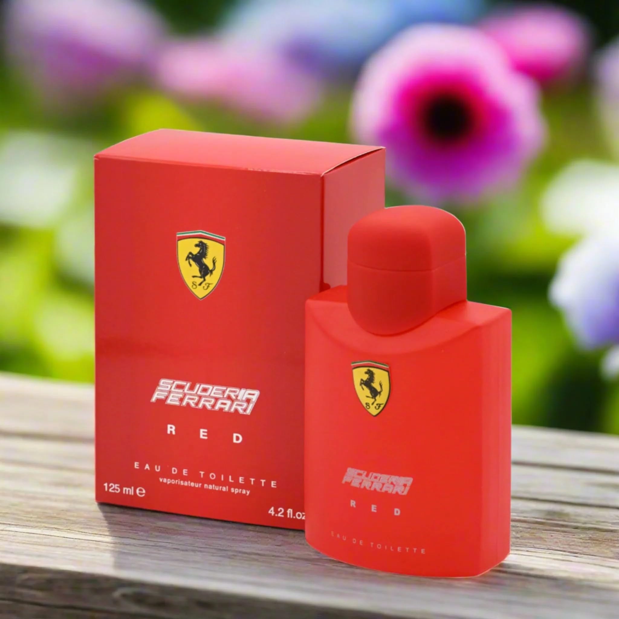 FerrariRed.Eau de Toilette Uomo, Profumo Spray Naturale, 125 ml, Fragranza Classica