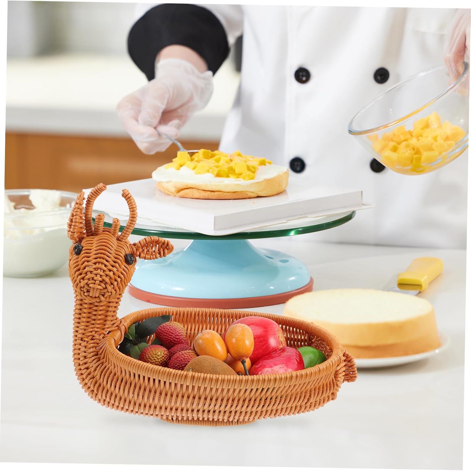 Xmas Elk Basket Multi-use Rattan Storage Container for Snacks Candy and Ornaments Holiday Decoration for Christmas Festivities
