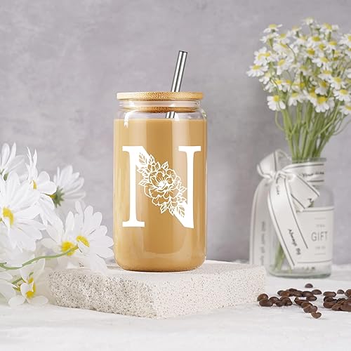 Miniatura 151 de Coolife Vaso de vidrio con inicial, regalos con monograma para mujer, tazas de vidrio de 16 onzas con tapas y pajitas, vaso de cerveza para batido