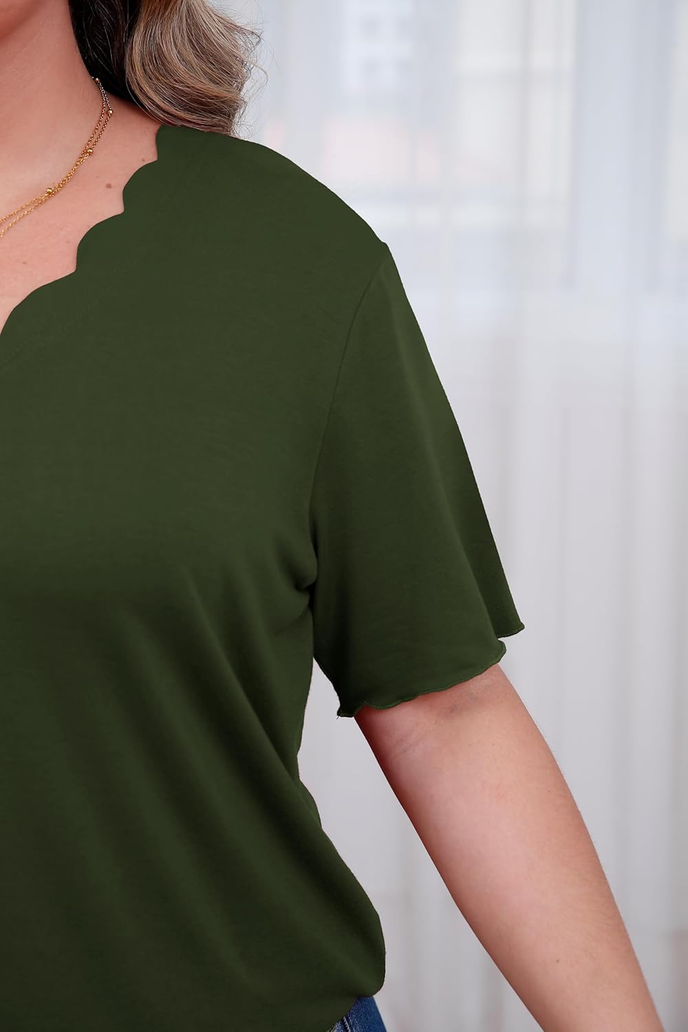 Women's Plus Size Short Sleeve Tops Curved V Neck Casual Loose Fit Shirts Summer Blouses 2025 Trendy Clothes - Image 5