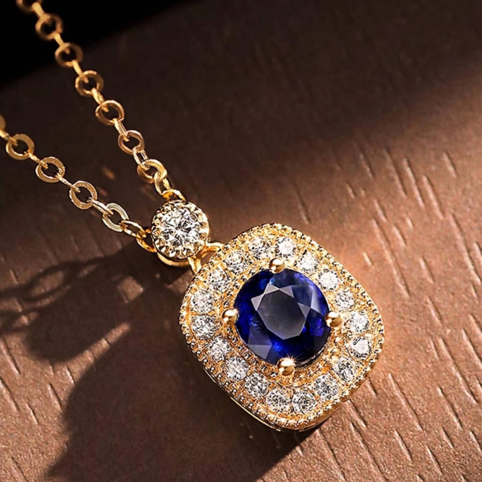 Daesar Halskette Damen Gold 750 585 375, Charms Anhänger mit 0.35ct Oval Saphir und 0.12ct Diamant Kette Gold 45CM Wasserfest für Frauen