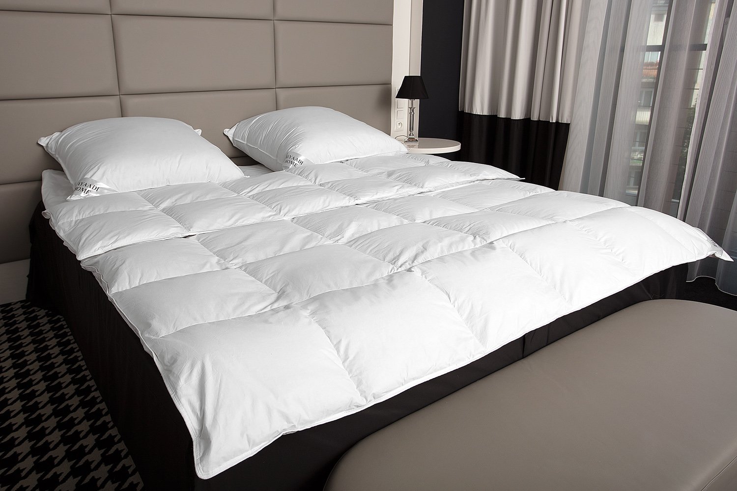 Mayaadi-Home warme Daunendecke 200x220 cm | 1800g Bettdecke, 70% Gänsedaunen 30% Federn | 100% natürliche Baumwolle | Made in Europe | Steppdecke geeignet für Allergiker | HS47