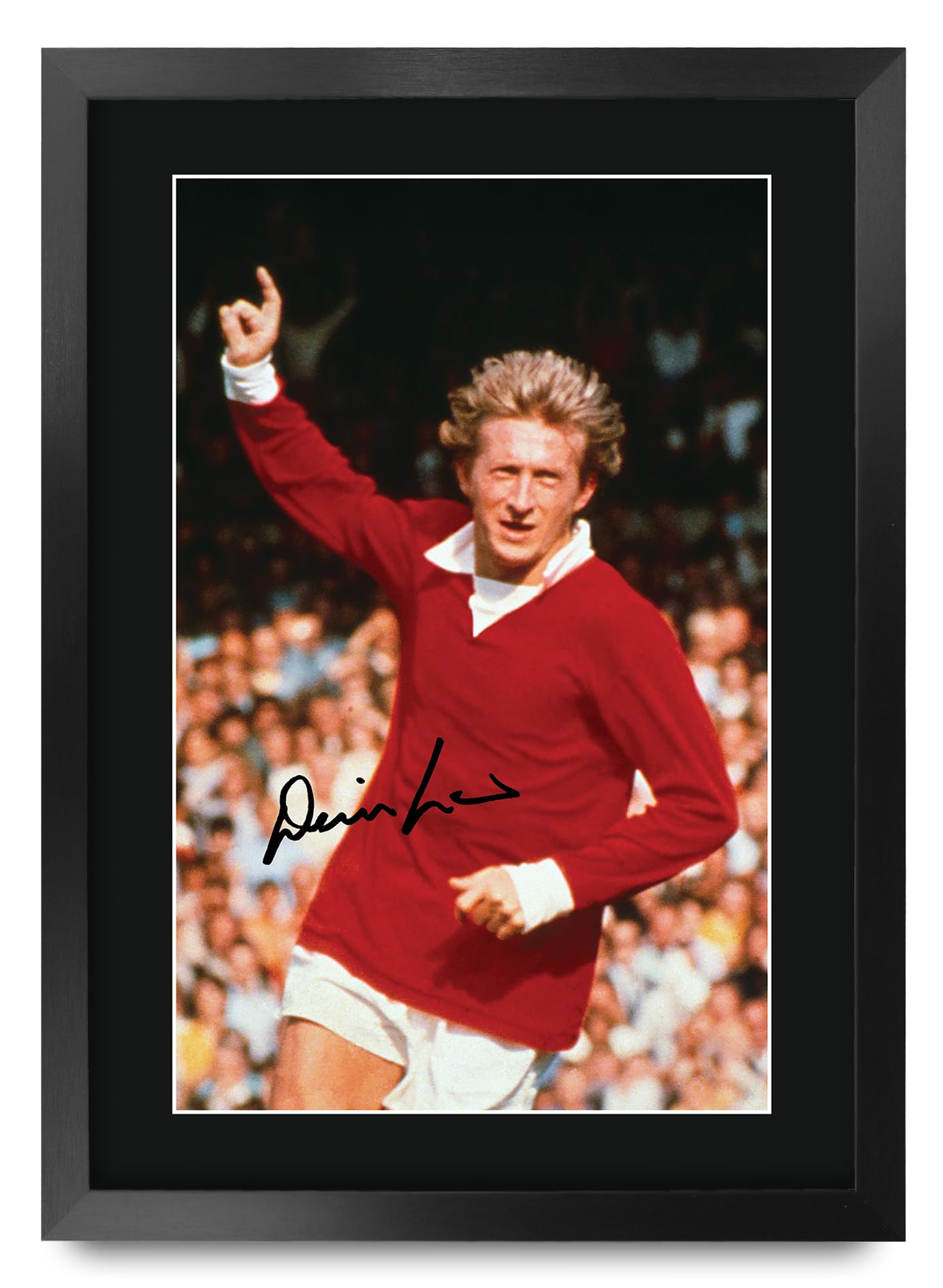 HWC Trading Denis Law Gifts Printed Signed Autograph Picture for Football Fans and Supporters (ID-000064) - A3 Framed