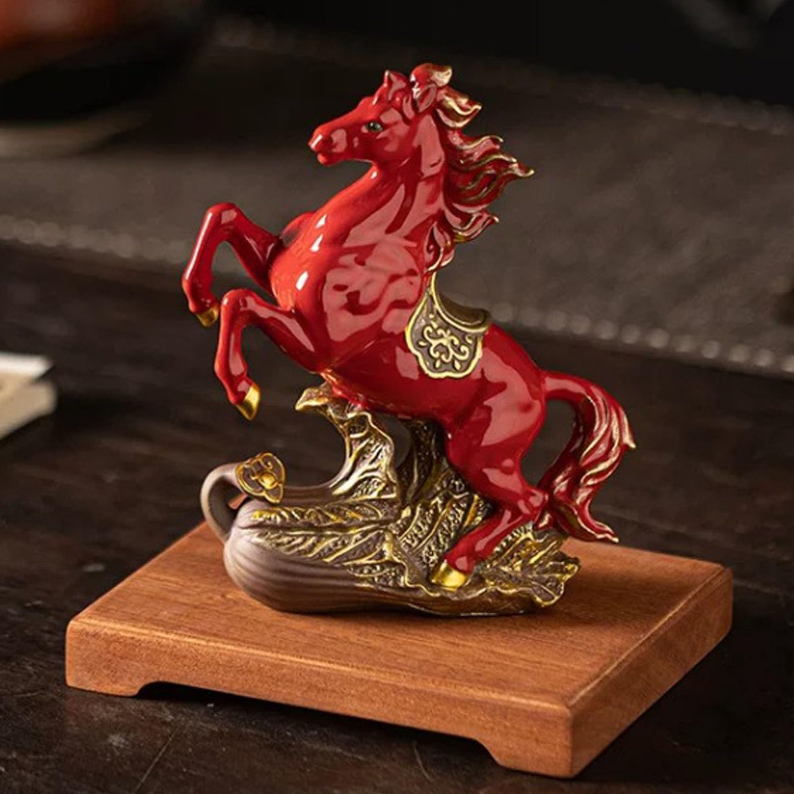 KCHENHS Ceramic Horse Figurine with Base, Fortune-bringing Zodiac Horse Sculpture, Desktop Ornament, Symbolizing Good Luck and Success