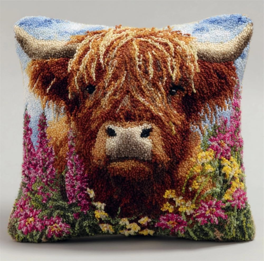 kitphoenix Latch Hook Cushion Kits for Adults Highland Cow and Flowers