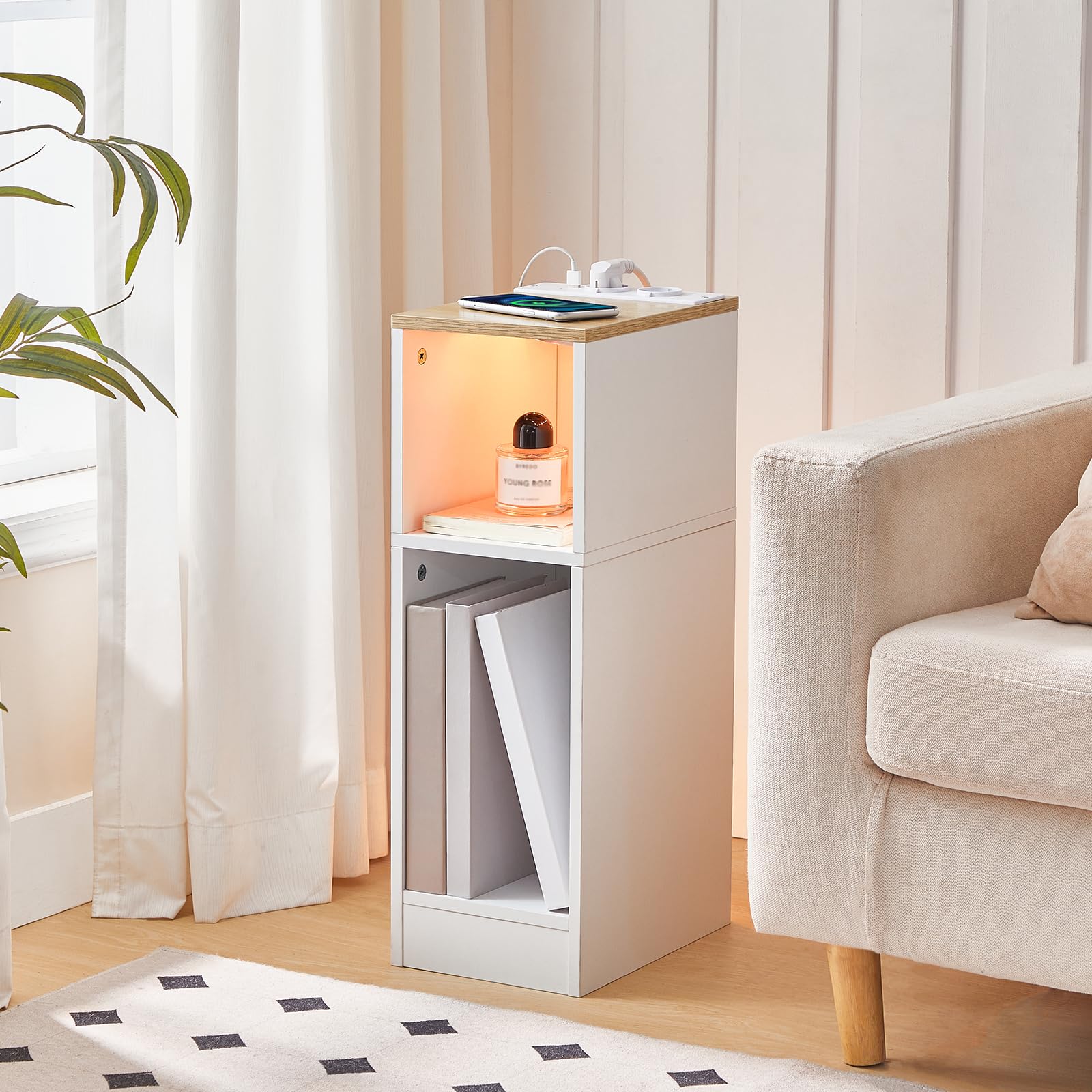 MAHANCRIS Beistelltische mit Ladestation, 2er-Set, Nachttische mit Sensor-LED-Licht, Couchtische, für Kleine Räume, Wohnzimmer, Schlafzimmer, Braun und Weiß AETNW25UE01S2N1