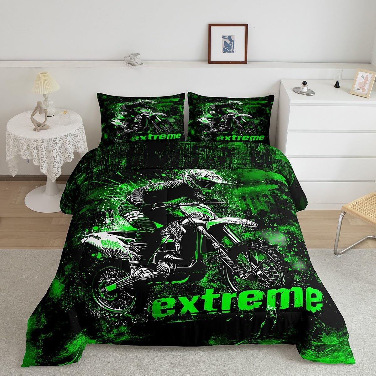 jejeloiu Race Car Comforter Set Twin Size Kids Speed Sports Car Bedding Set for Boys Girls Teens Adults, Red Honeycomb Duvet Quilt Breathable Soft Lightweight Automobile Room Decor 2Pcs