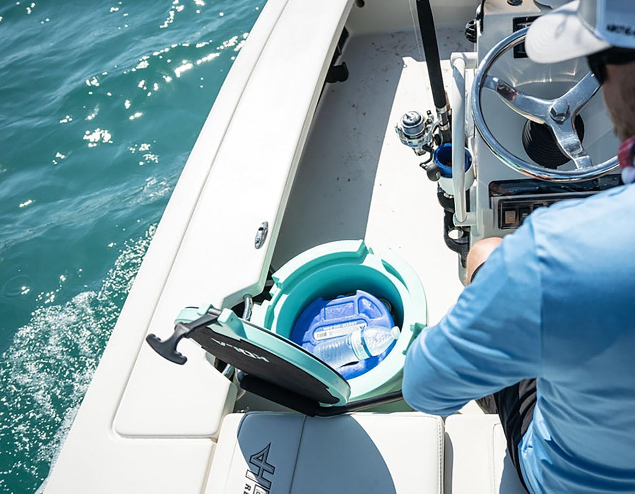 ARCTIC ICE Chillin' Disc, Long Lasting Reusable Ice Pack, 4.0 LB, Blue