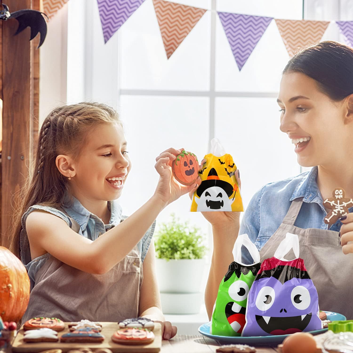 CCINEE 48PCS Halloween Goody Bags with Drawstring,Tick or Treat Candy Bags for Halloween Party Favor Supply