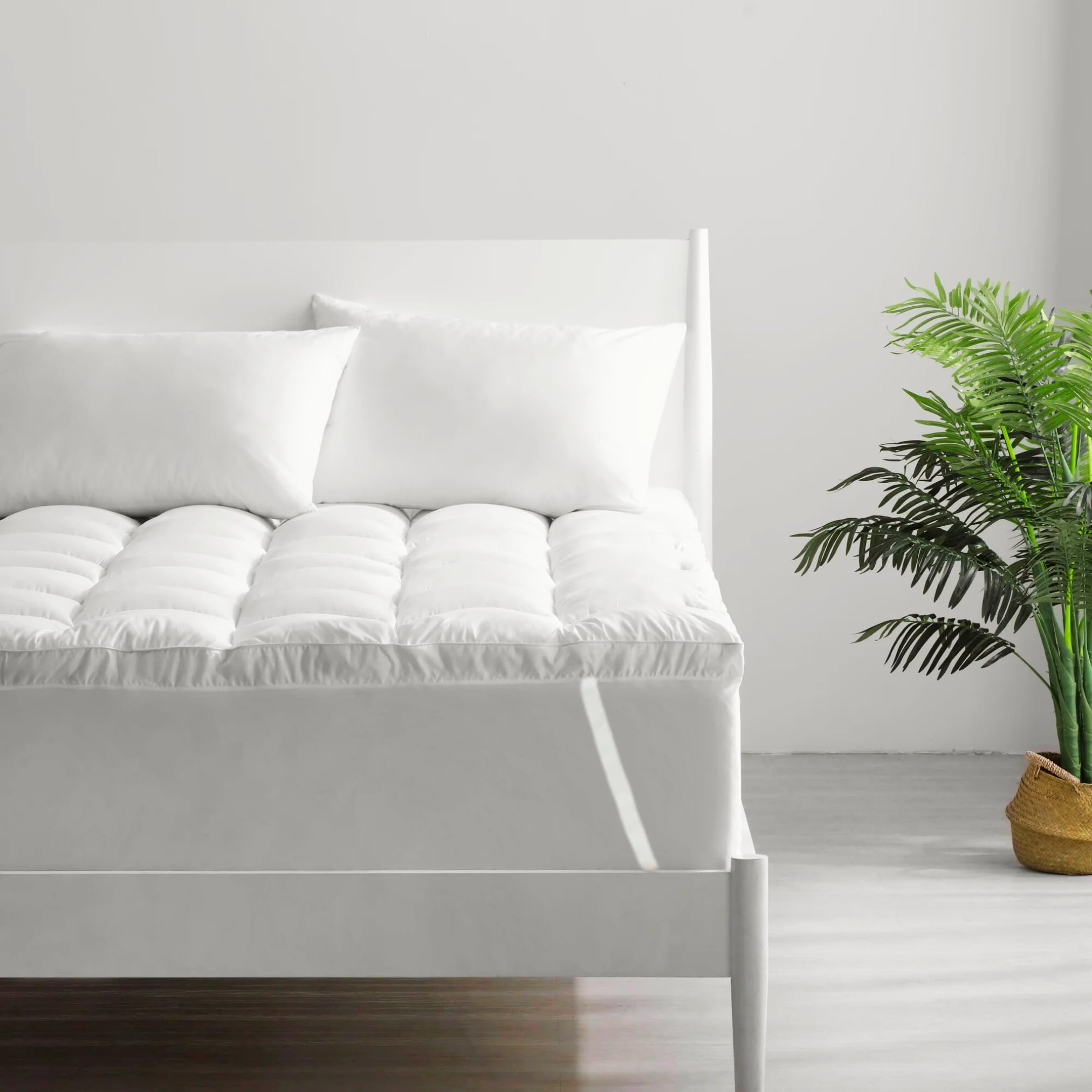 Lakhmaali Hotel Quality Small Single Mattress Topper Quilted 5cm