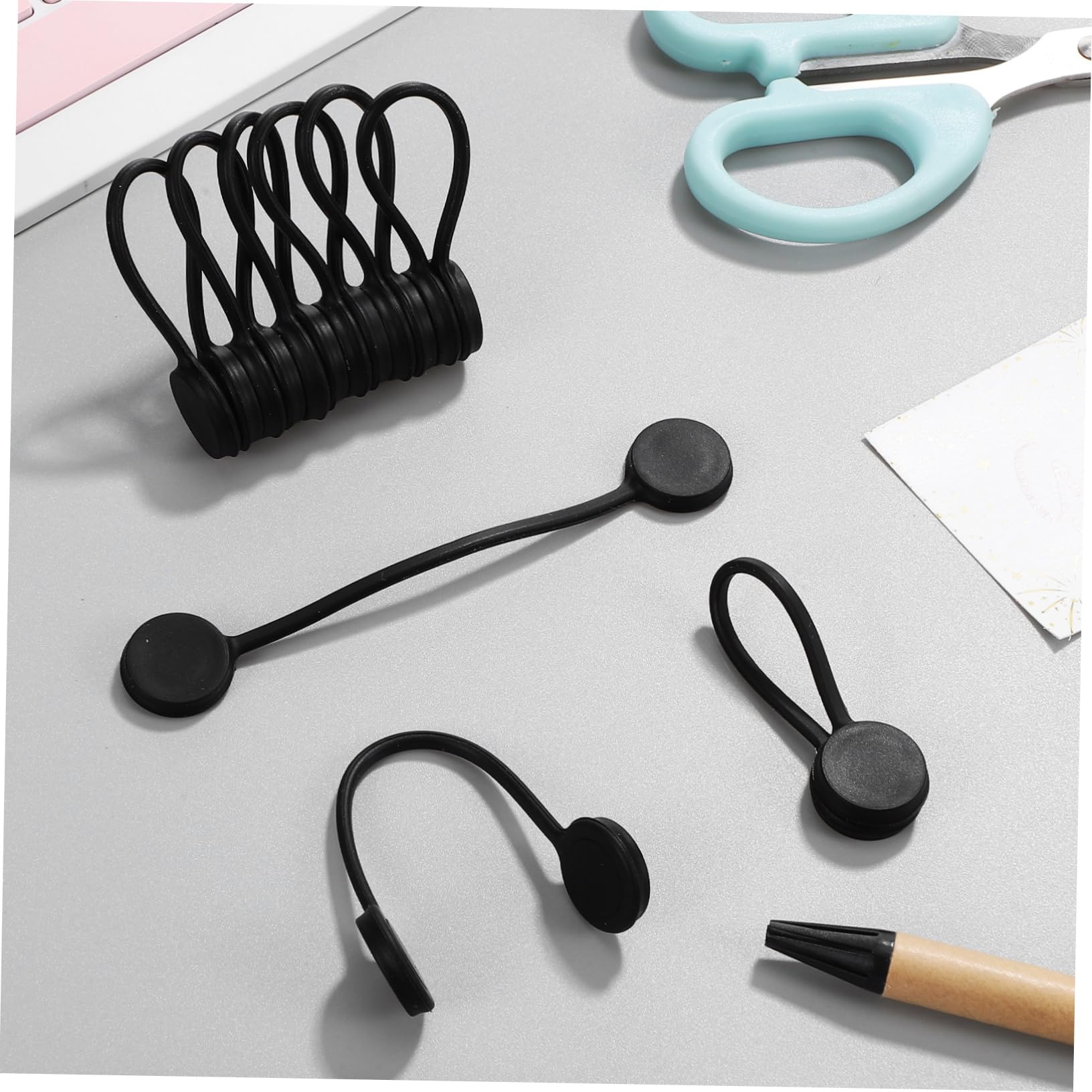 VILLCASE 50piezas Organizador De Cables De Silicona De Reutilizables Sujetacables Magnéticos Para Electrónica Sin Enredos y Fácil De Usar Para Oficina y Hogar