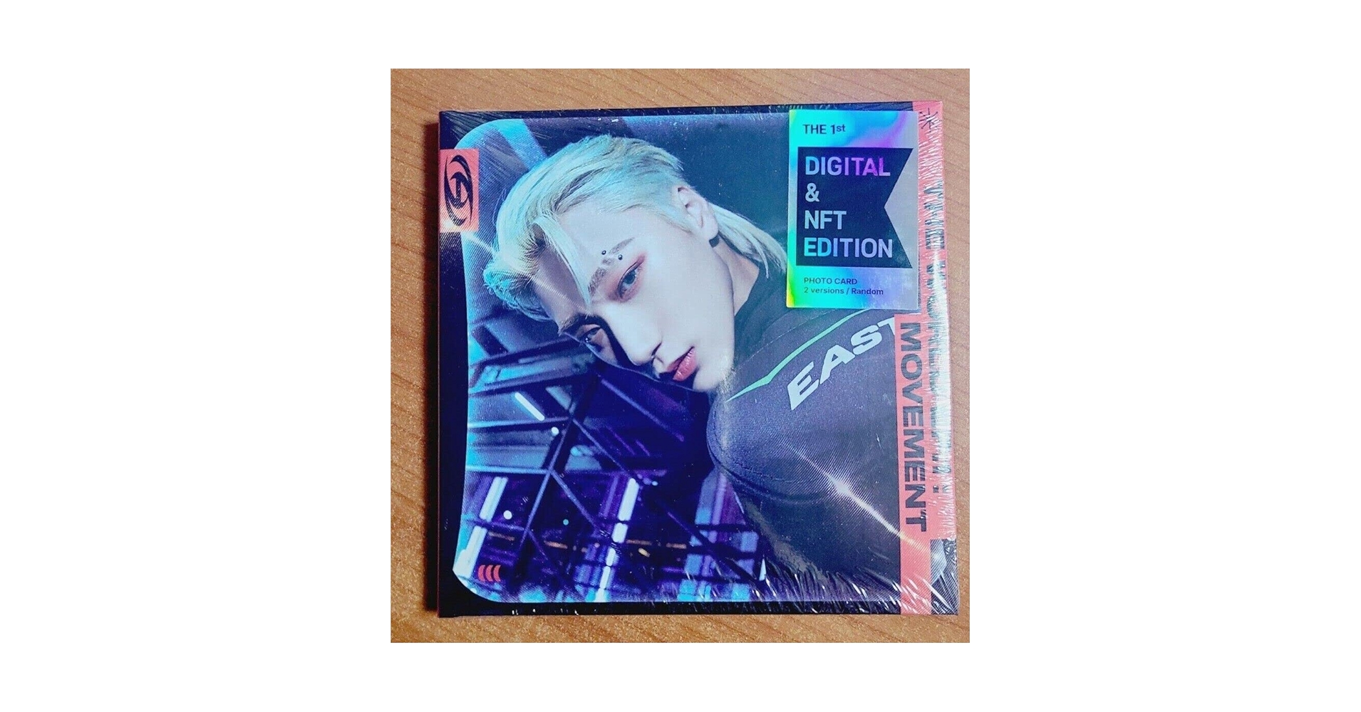 【新品未開封・まとめ売り】THE WORLD EP.1：MOVEMENT 15枚 Amazon.co.jp: ATEEZ - THE WORLD EP.1:MOVEMENT アルバム+