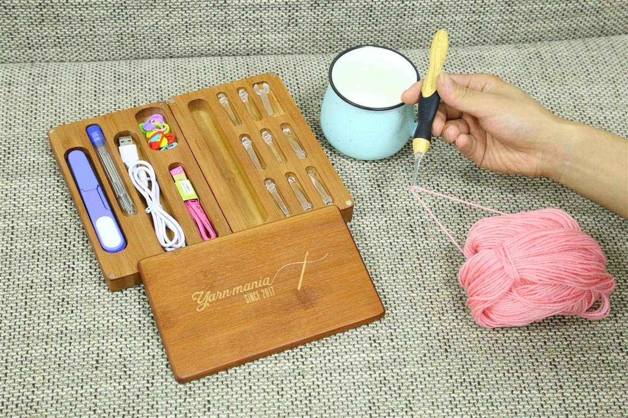 [Limited Edition] Yarn Mania Light up Crochet Hooks - 9 Interchangeable Lighted Crochet Hooks (2.5mm - 6.5mm) - Bonus Accessories and Case (Wood)