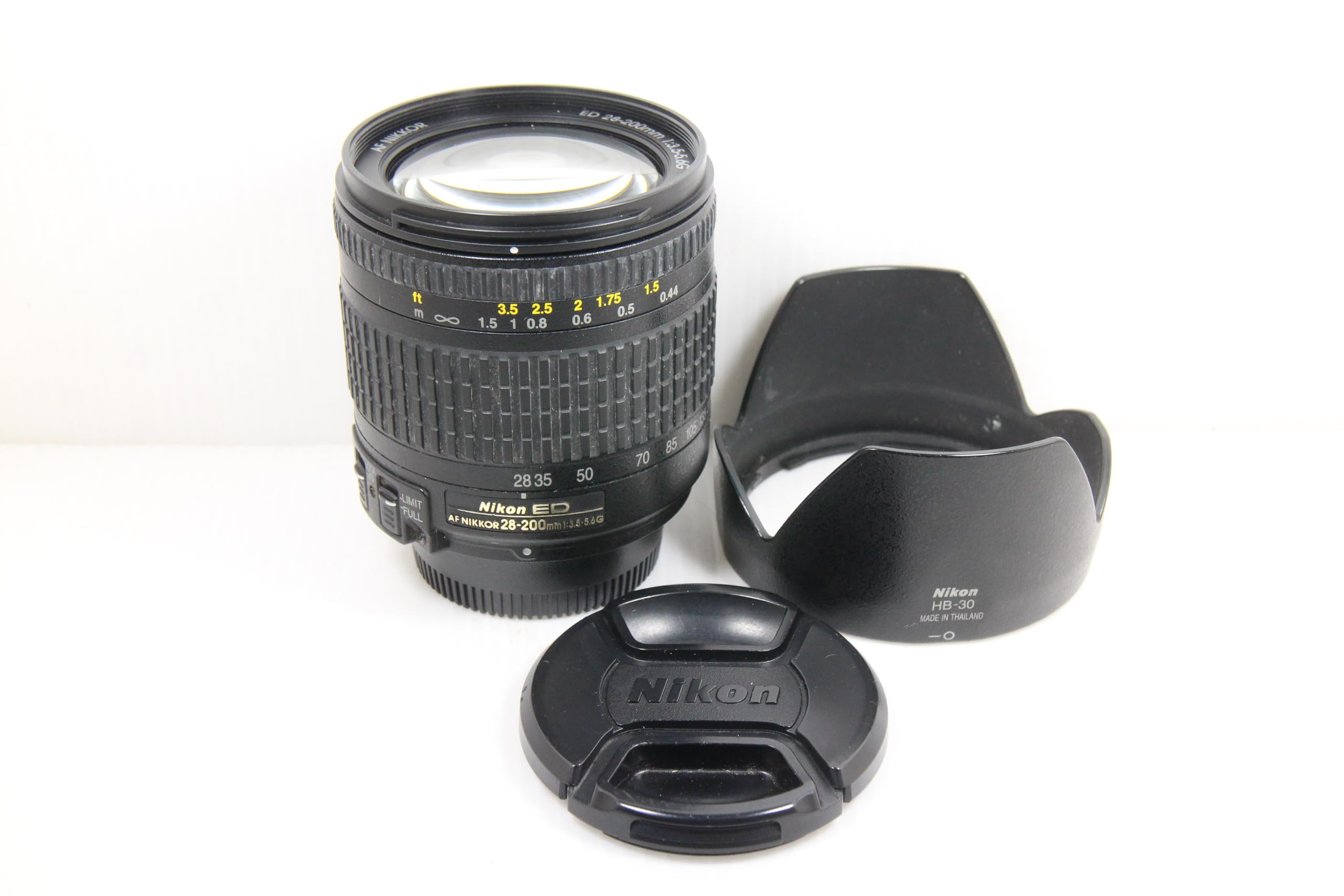 レンズ(ズーム) Nikon AF NIKKOR ED 28-200mm f/3.5-5.6G Amazon | Nikon AFレンズ AF 28-200mm F3.5-5.6G ブラック | カメラ用