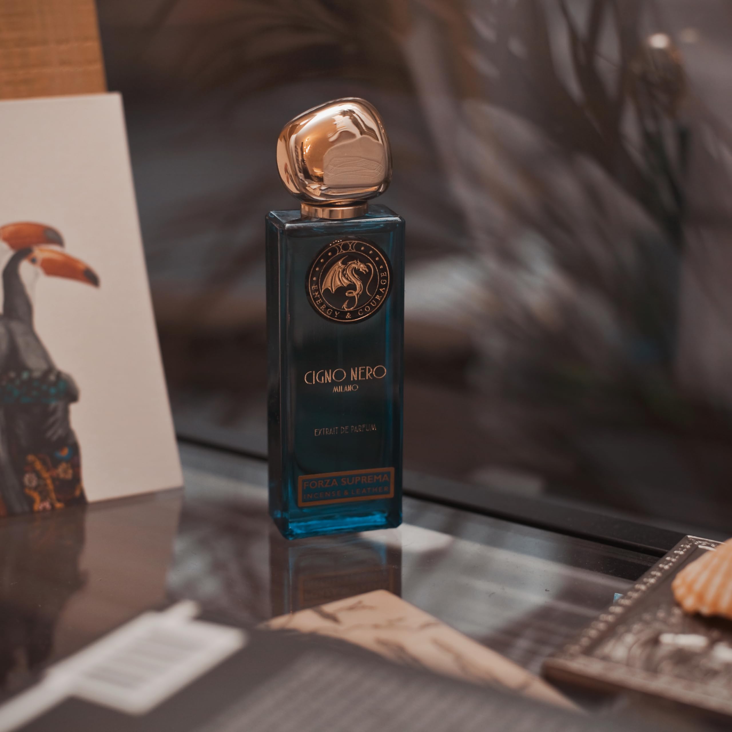 Cigno Nero Milano FORZA SUPREMA extracto de perfume italiano de larga duración. Perfume para mujer y hombre 50 ml. Notas olfativas: Especiado – Amaderado – Cuero