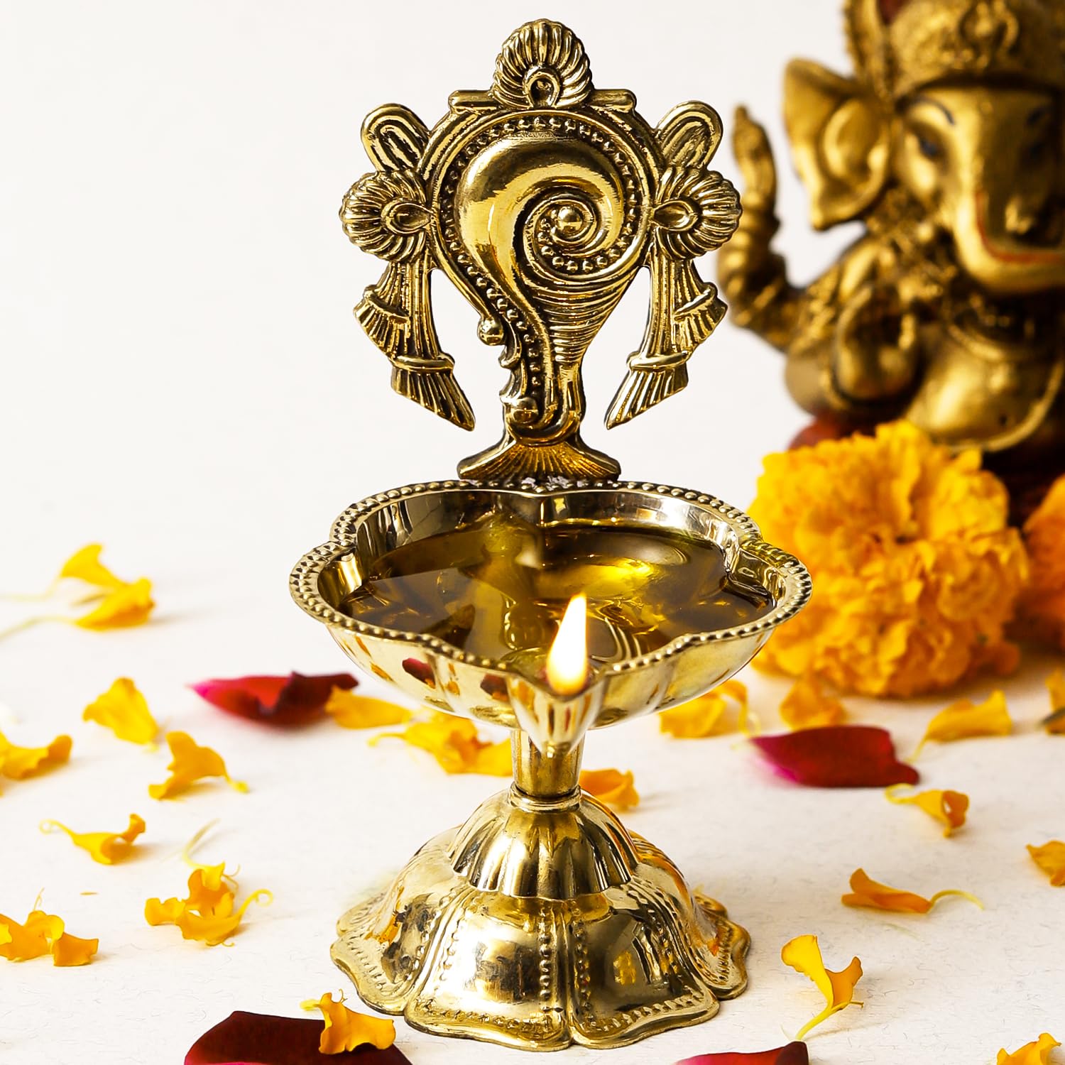 Klassic Golden Toned Brass Shankh Chakra Aarti Diya Brass, Pooja Lamp | Best for Pooja Purposes, Diwali Festival Temple Decoration (Pack of 1, Gold)