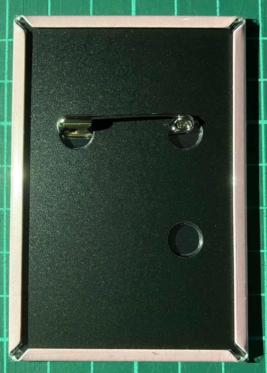 【匿名配送】上原歩夢　缶バッチ　4点セット Amazon.co.jp: 上原歩夢 4th 缶バッジ LLL 虹ヶ咲学園 ラブ