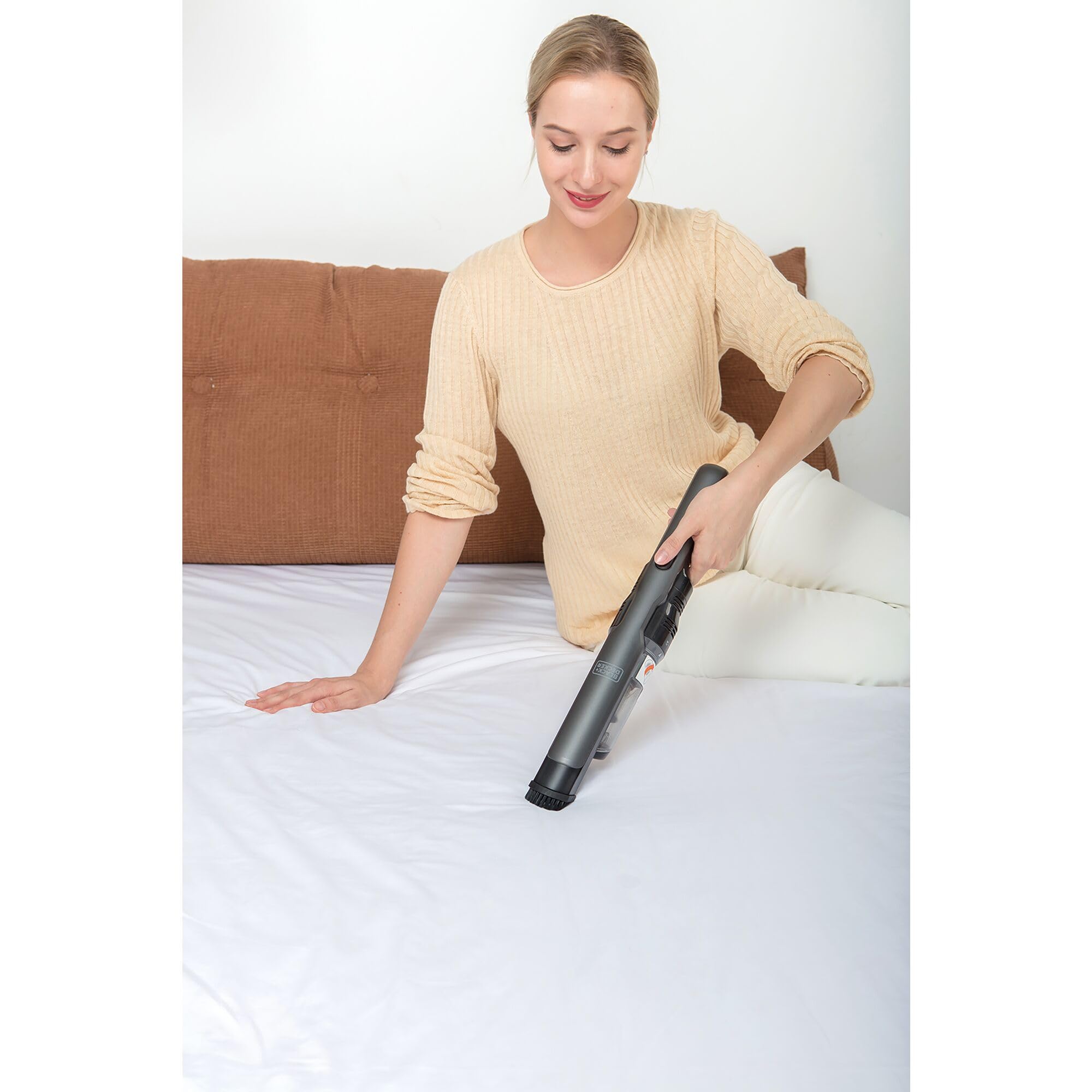 BLACK+DECKER Aspiradora de Mano sin escobillas de 12 V, DVC320B21-GB