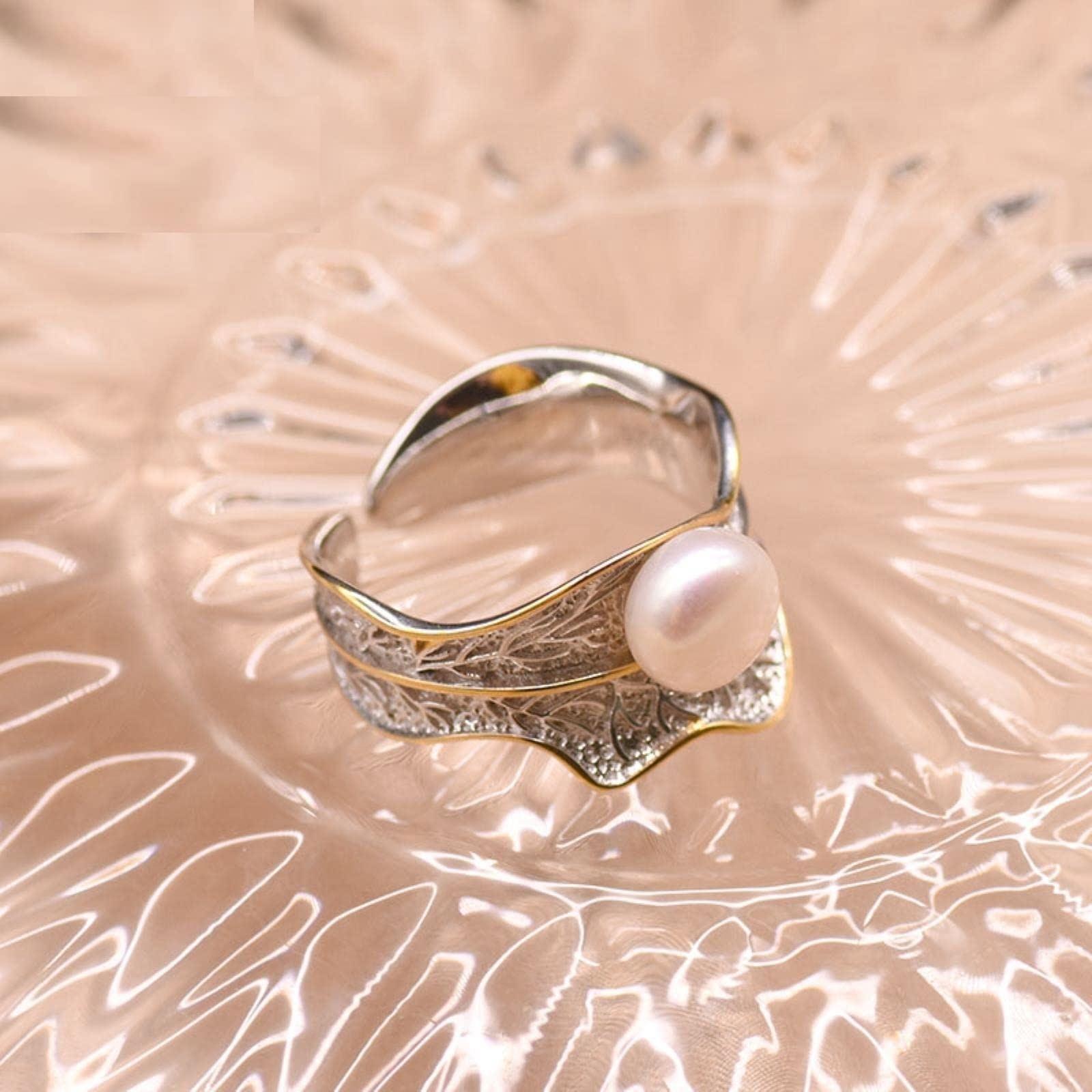 Bague feuille perle blanche d'eau douce pour sublimer vos tenues de mariage