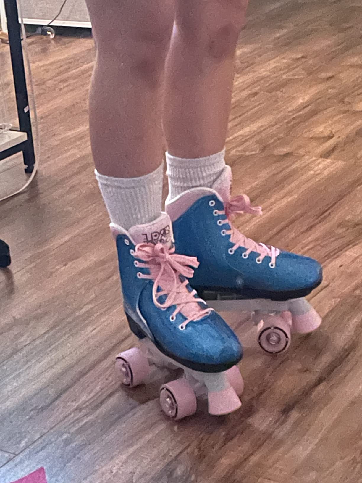 8/mo Finance Circle Society Classic Adjustable Indoor and Outdoor