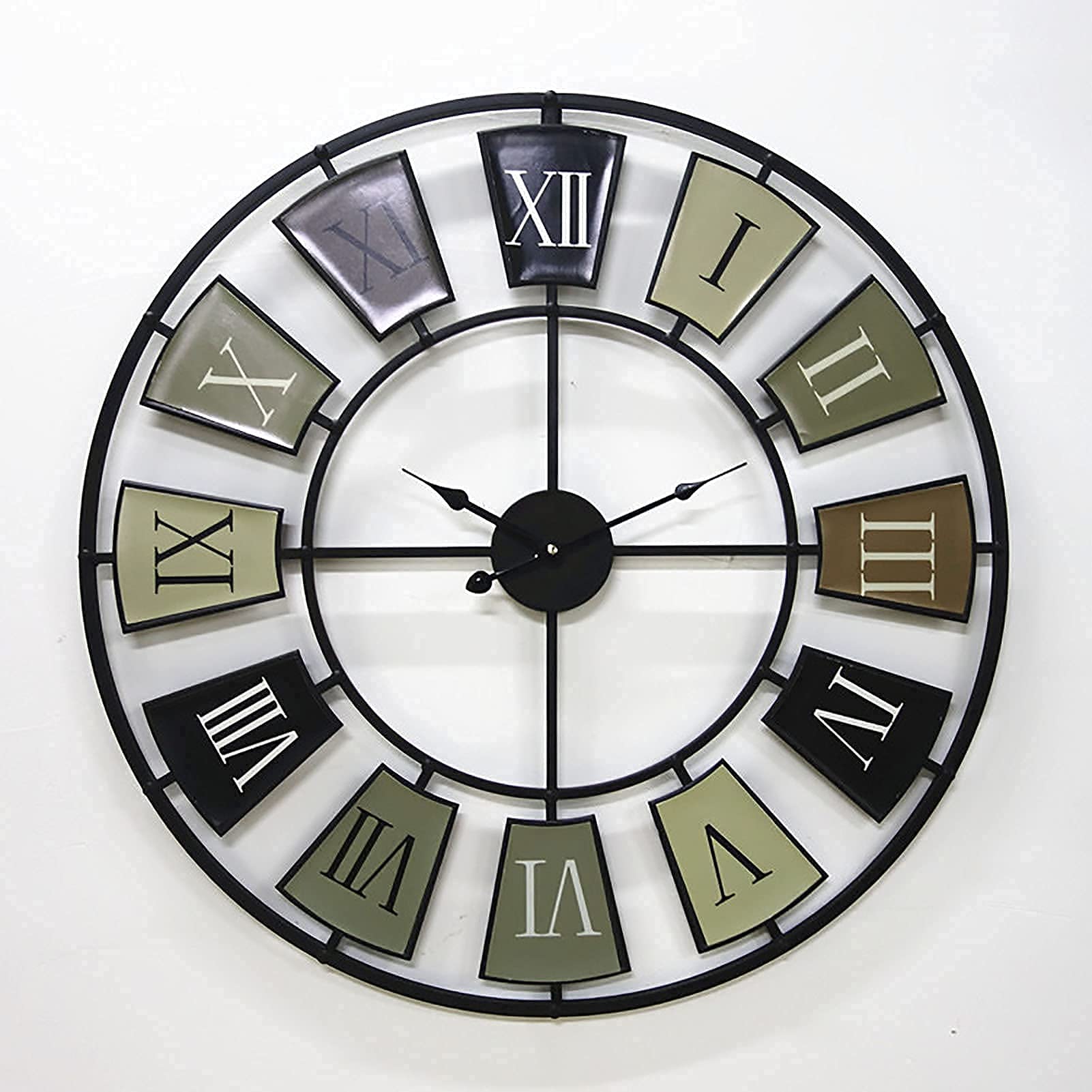 SaryEdge European and American Antique Art Wrought Iron Wall Clock Hollow Decoration Metal Wrought Iron Roman Numerals Living Room Bedroom,