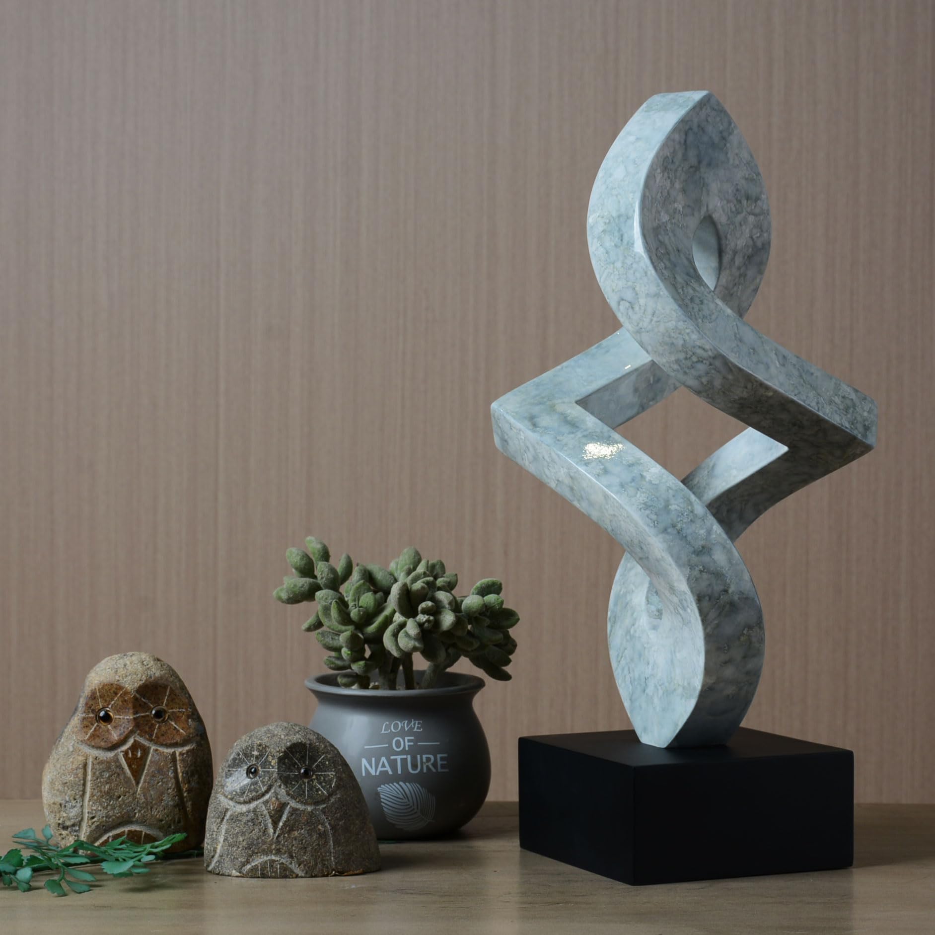 Moderne Kunst Skulptur Abstrakte Deko Figur Statue Wohn Geschenk Arts für Schlafzimmer Regal Esszimmer Polyresin 37cm