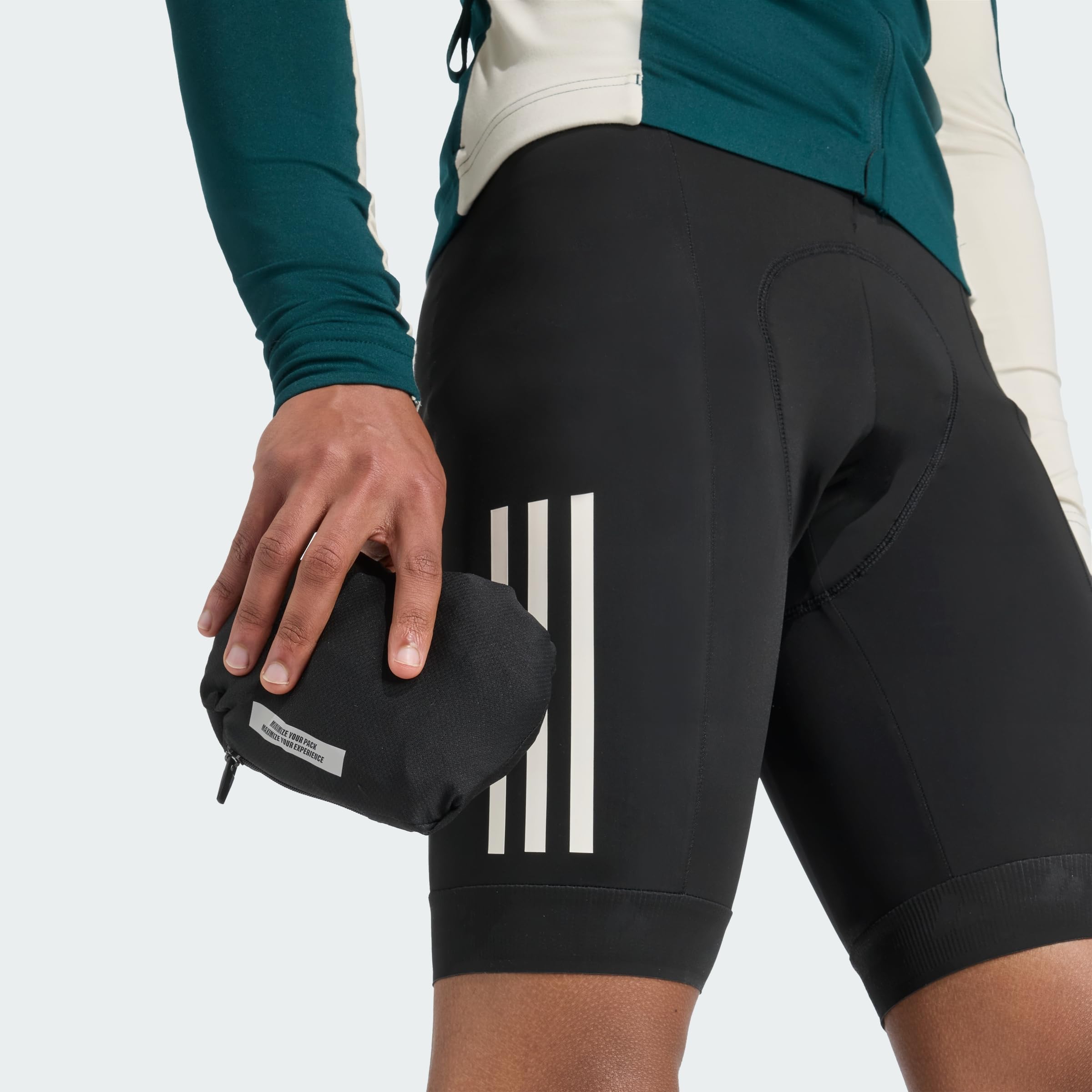 adidas Men's Chaleco cortavientos Essentials