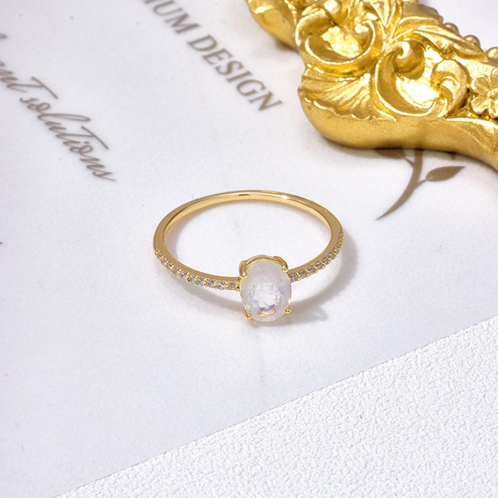 Au 375/585/750 Bague de mariage en or jaune avec pierre de lune ovale, forme semi-éternelle