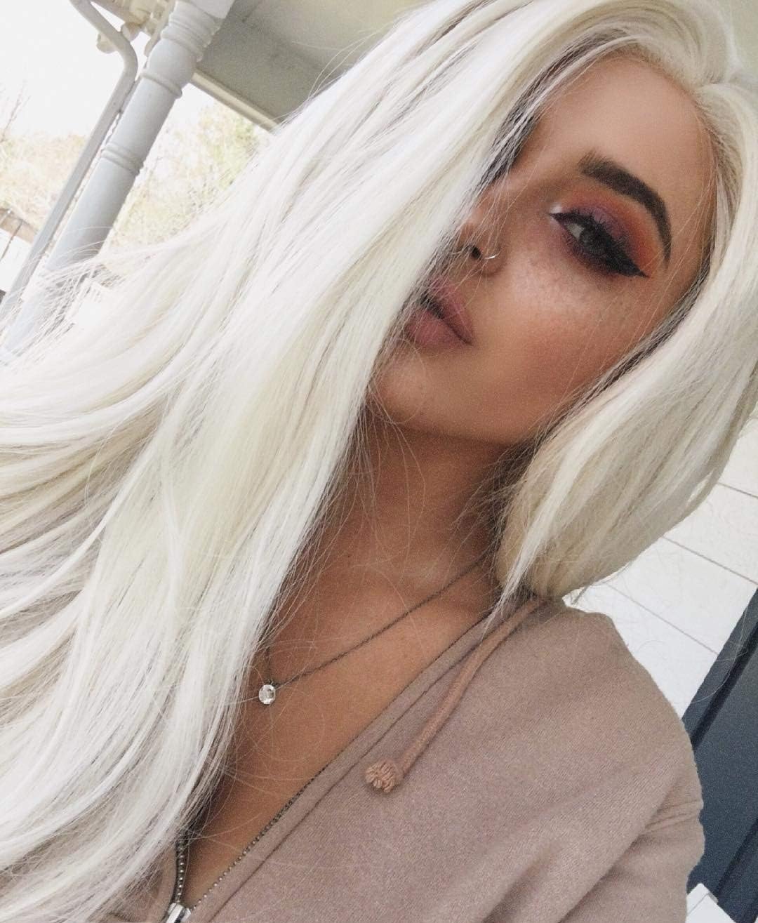 Synthetic Lace Front Wig (Blonde)