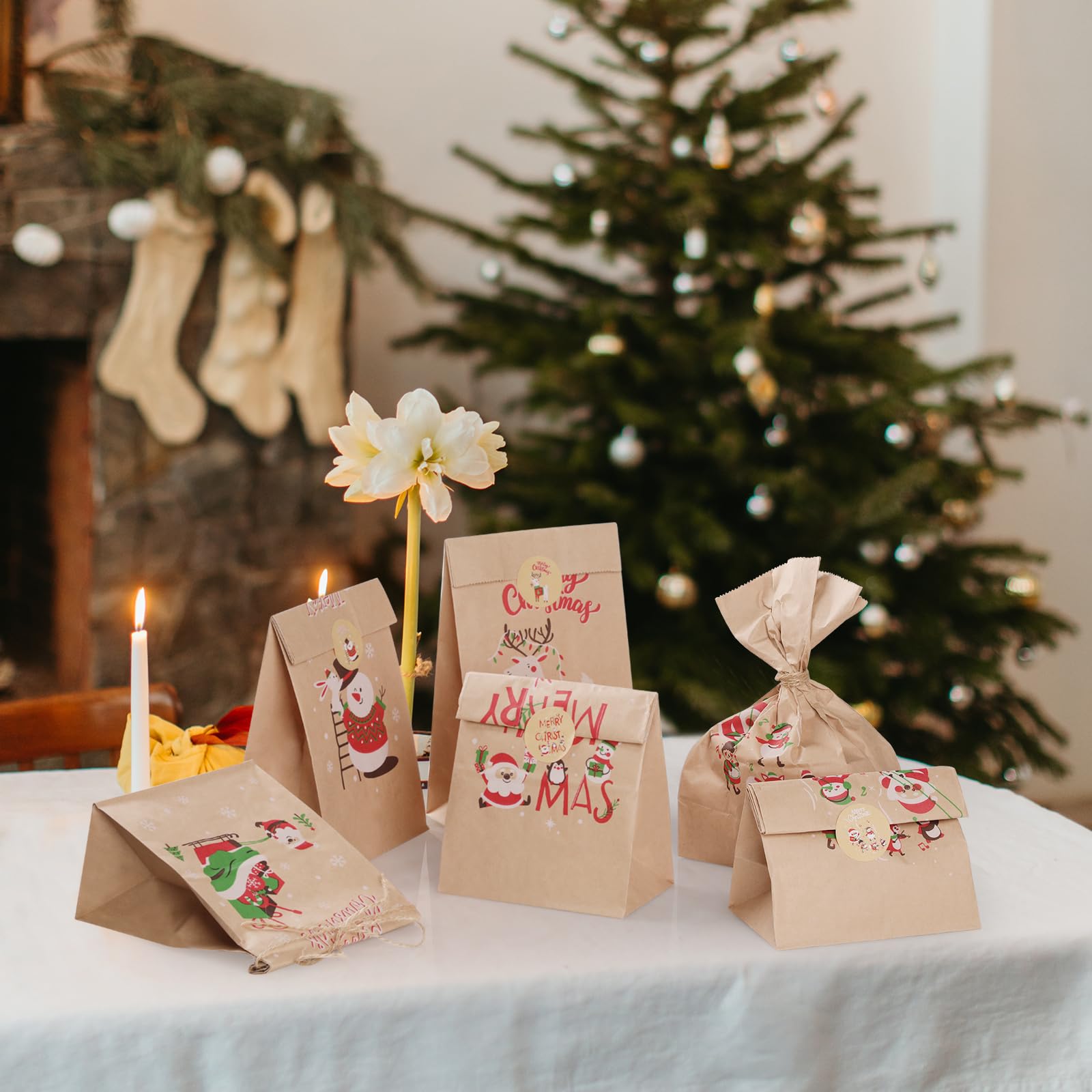 24 Set sacchetto regalo di carta Kraft sacchetto di biscotti di caramelle di natale confezione regalo di casa di natale Set di confezioni per feste con adesivi di natale / Fornure da festa