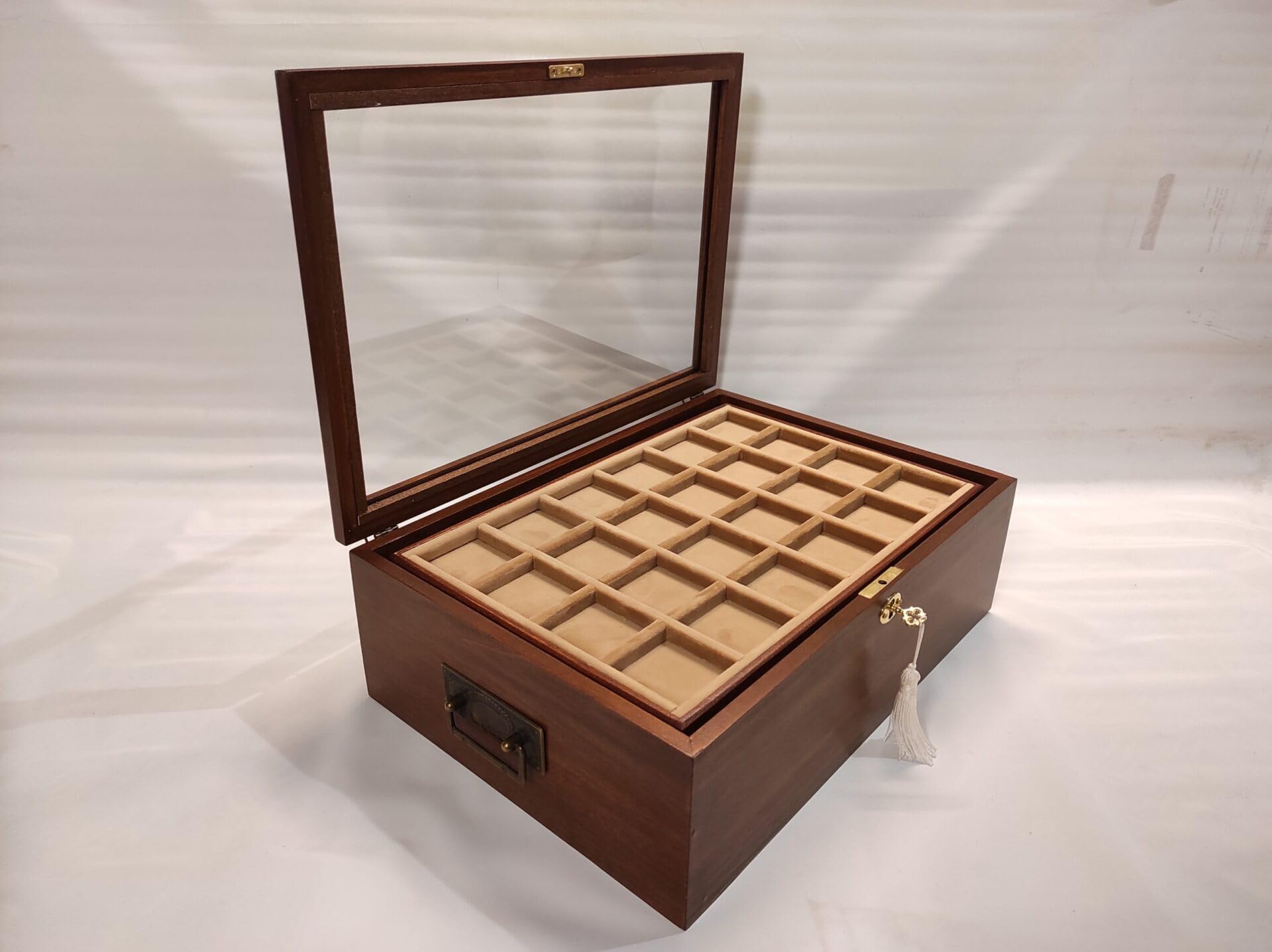 Monetario para Monedas y medallas de Madera Maciza con 5 bandejas de Terciopelo, baúl Artesanal con Cerradura, Personalizable, Hecho a Mano en Italia