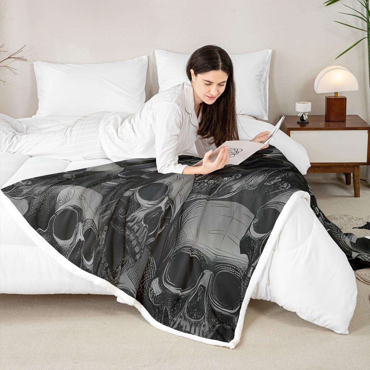 Sugar Skull Sherpa Blanket Gothic Skeleton Fleece Throw Blanket for Bed Sofa Couch Kids Room Decor Pesonalized Skeleton Bones Plush Blanket Halloween Themed Grey Fuzzy Blanket Throw 50"x60"
