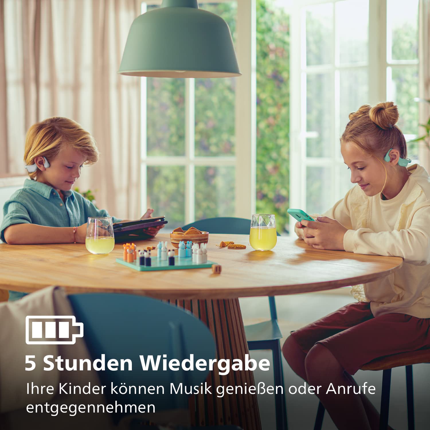 Philips TAK4607GR/00 Kabellose Open-Ear-Kopfhörer für Kinder, IPX5 Wasserschutz und bis zu 5 Stunden Wiedergabezeit, Kindersicherung, Verstellbarer Kopfbügel, kristallklare Anrufe, grün