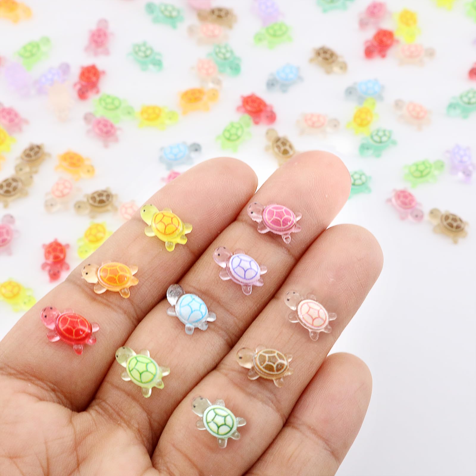 QUPIVA 120Pcs Mini Resin Turtles, Glow in The Dark Miniature Tiny Turtles for Crafts, Micro Resin Animals Figurines for DIY Fairy Garden Dollhouse Micro Landscaping Decoration