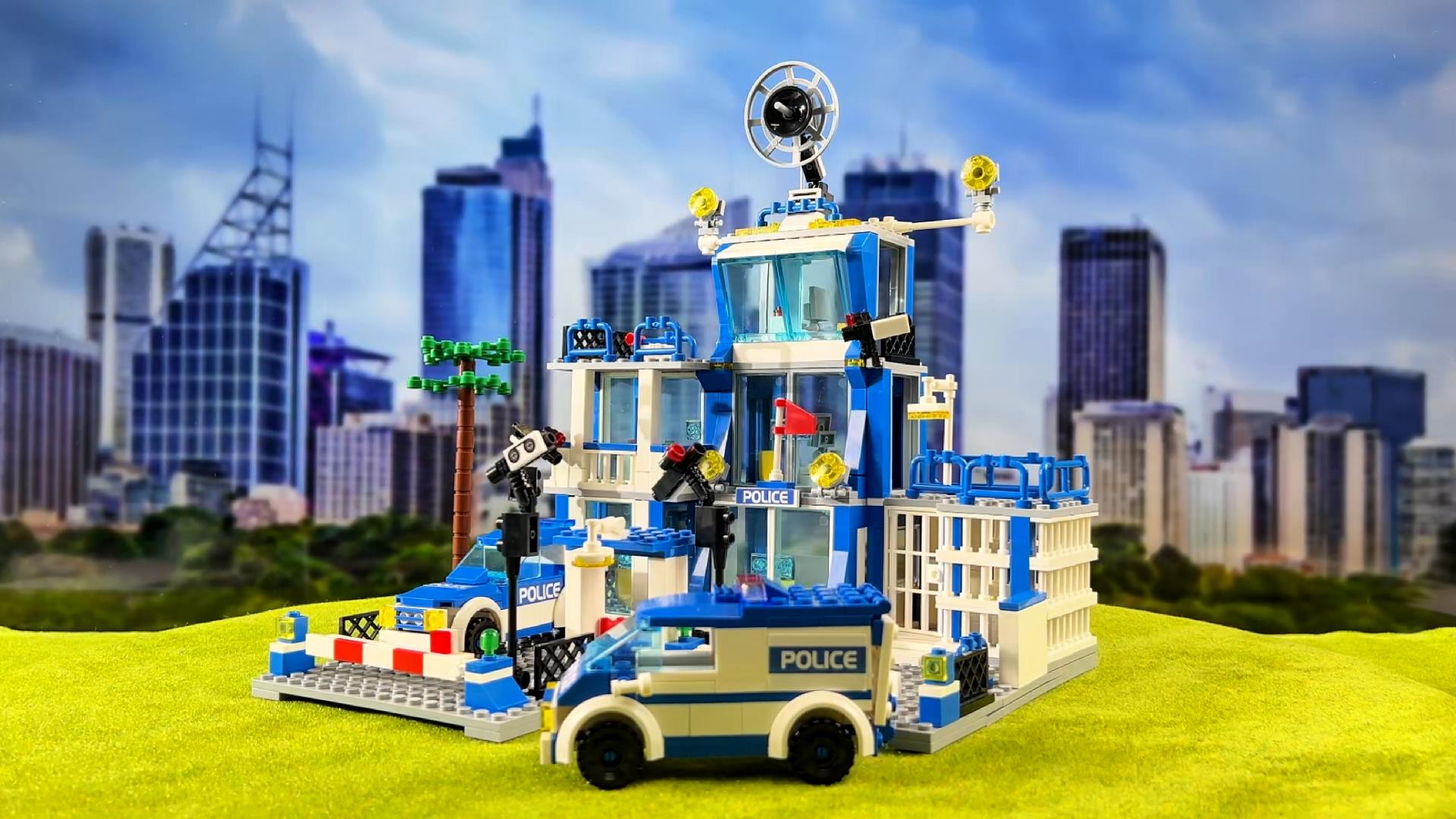 Amazon.com: MindBox City Police Station Building Sets, 570pcs City