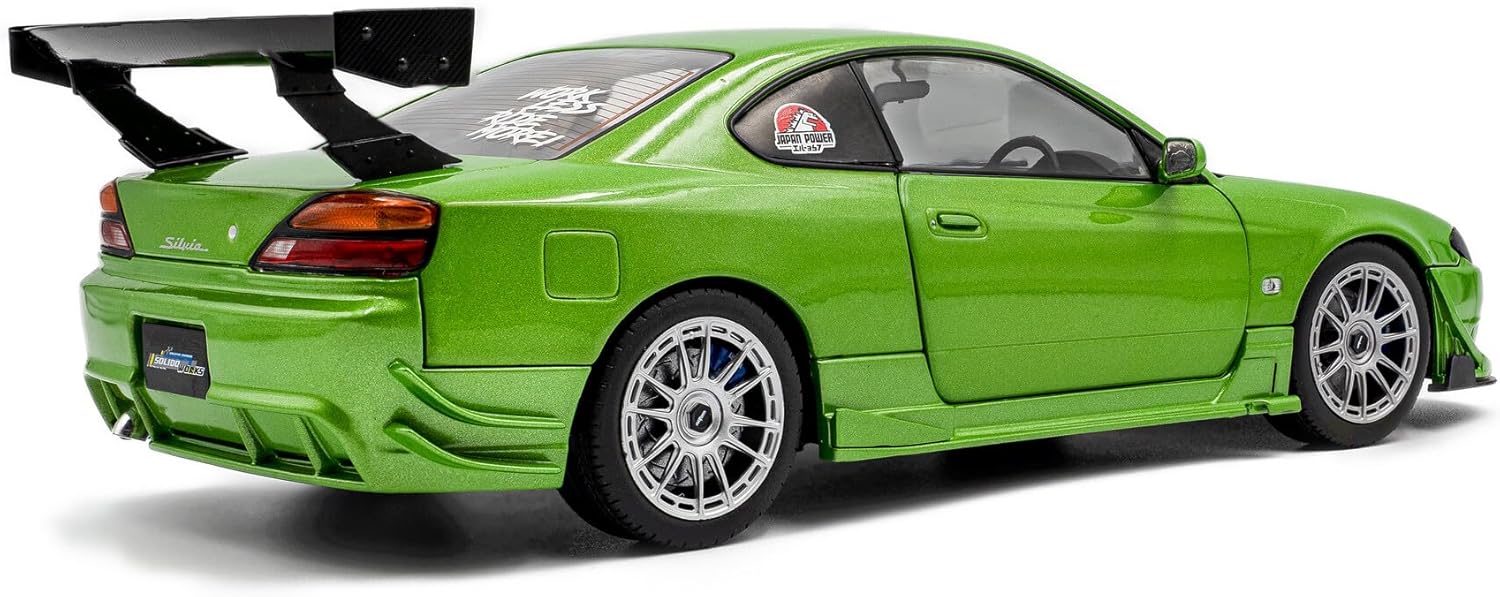 ミニカー Nissan Silvia S15 Spec R Aero 1/18Green Nissan Silvia S15