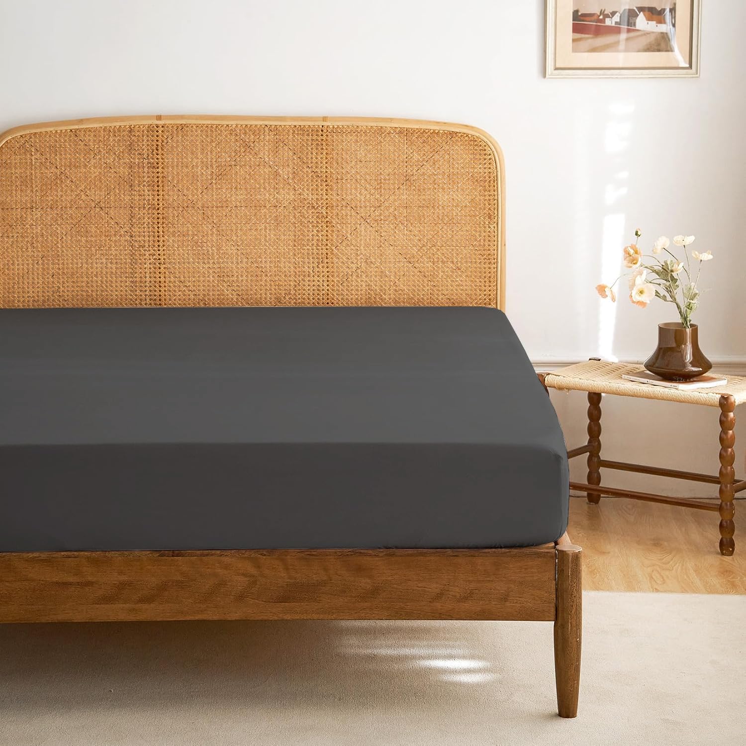 Funky Gadgets Fitted Sheet Super King Charcoal Deep Pocket 10 Inch (25cm) 90 GSM Soft Brushed Microfiber Bed Sheets Easy Care Bottom Sheet (183 X 200cm)