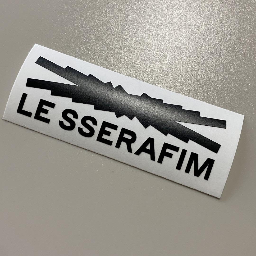 Amazon.co.jp: 2枚セットLe Sserafim ルセラフィム ステッカー : おもちゃ
