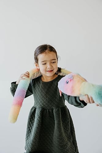 Miniatura 4 de The Petting Zoo Peluche de serpiente de peluche animales del zoológico Ombrez juguete de peluche de serpiente arcoíris de 54 pulgadas