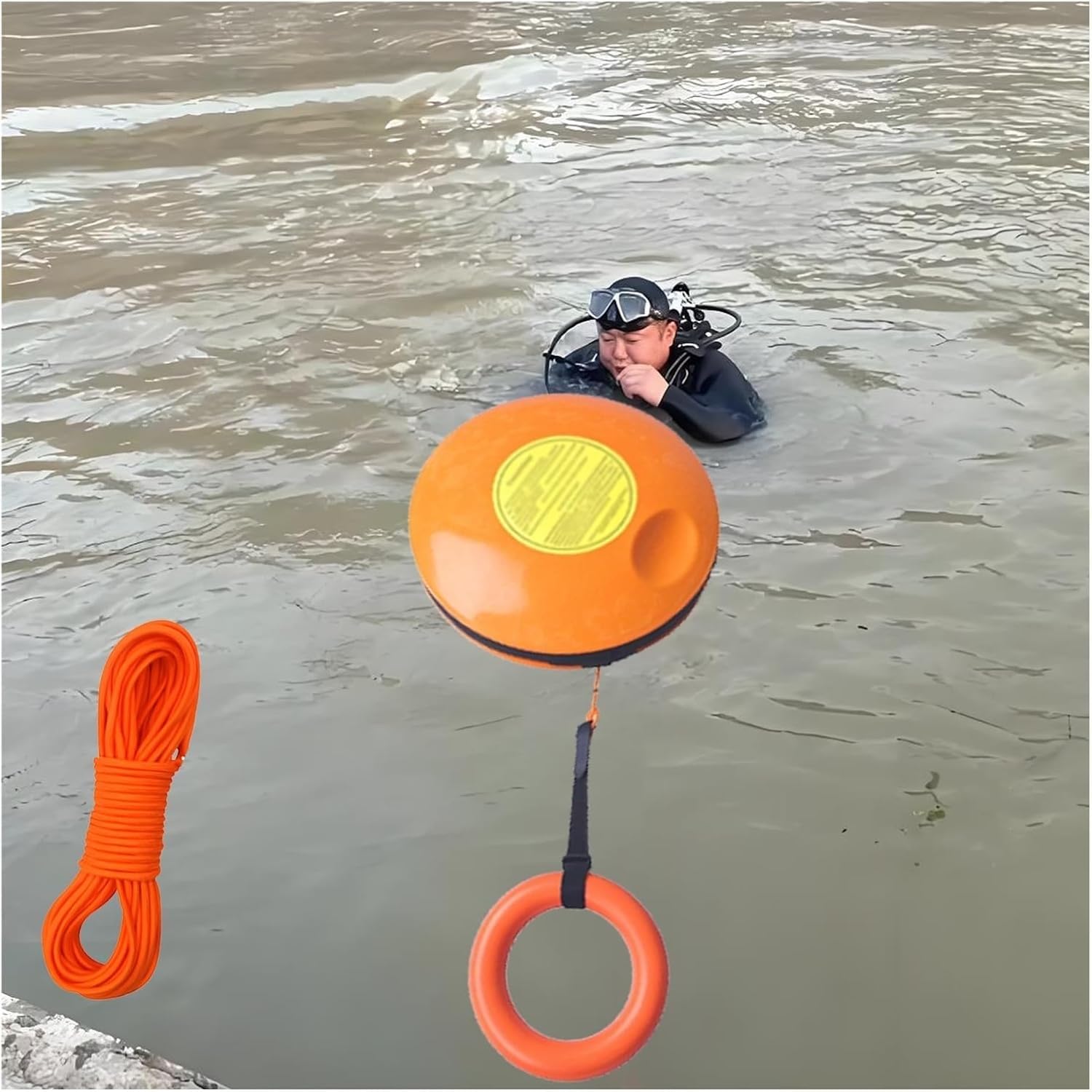 Dischi da Salvataggio in Acqua ad Alta visibilità - Confezione da 2, Frisbee da Lancio da 35 cm con Anello e Corda per Kayak, Pesca e Soccorso d;Emergenza (1 Piece)