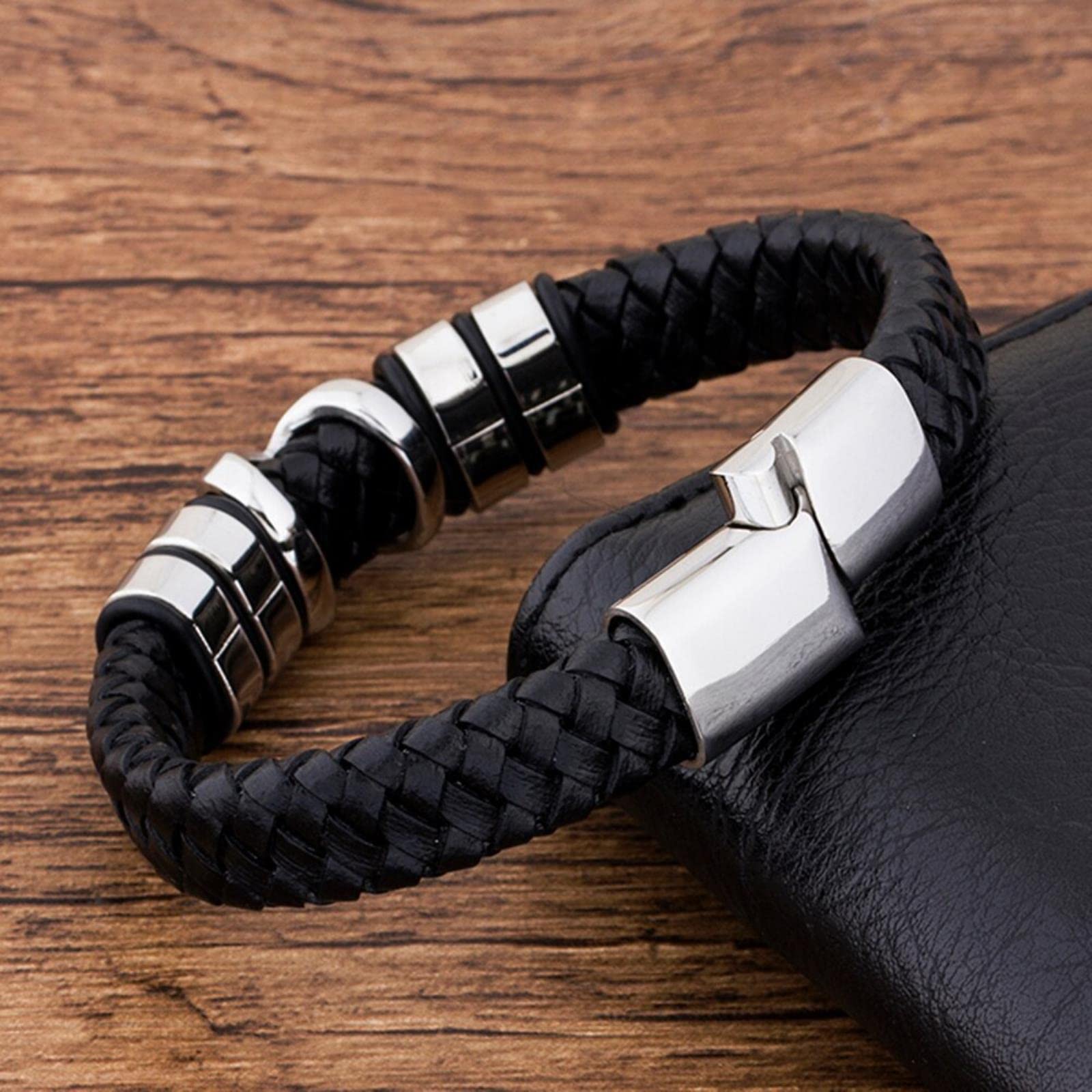 Girls Accessories Mode Charme ic Schwarz Echtes Leder Armband Männer Geflochtenes Seil Hand Schmuck Mental Armreif Birthday Gift