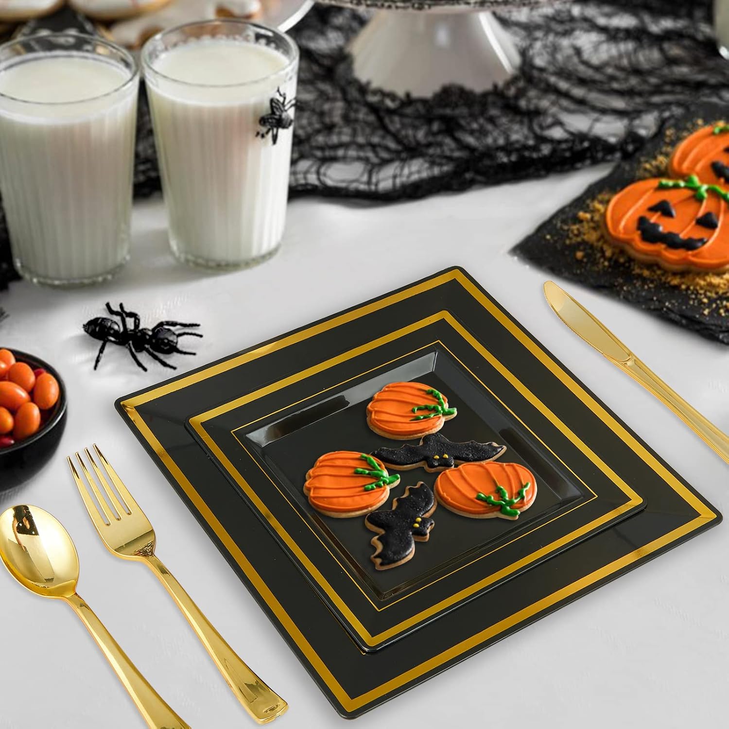 JOLLY CHEF 125 Count Square Black Gold Plastic Plates, Including 25 Disposable Dinner, 25 Dessert, 25 Knives, 25 Forks and 25 Spoons, Plastic Dinner Plates for Weddings and Parties - Image 7