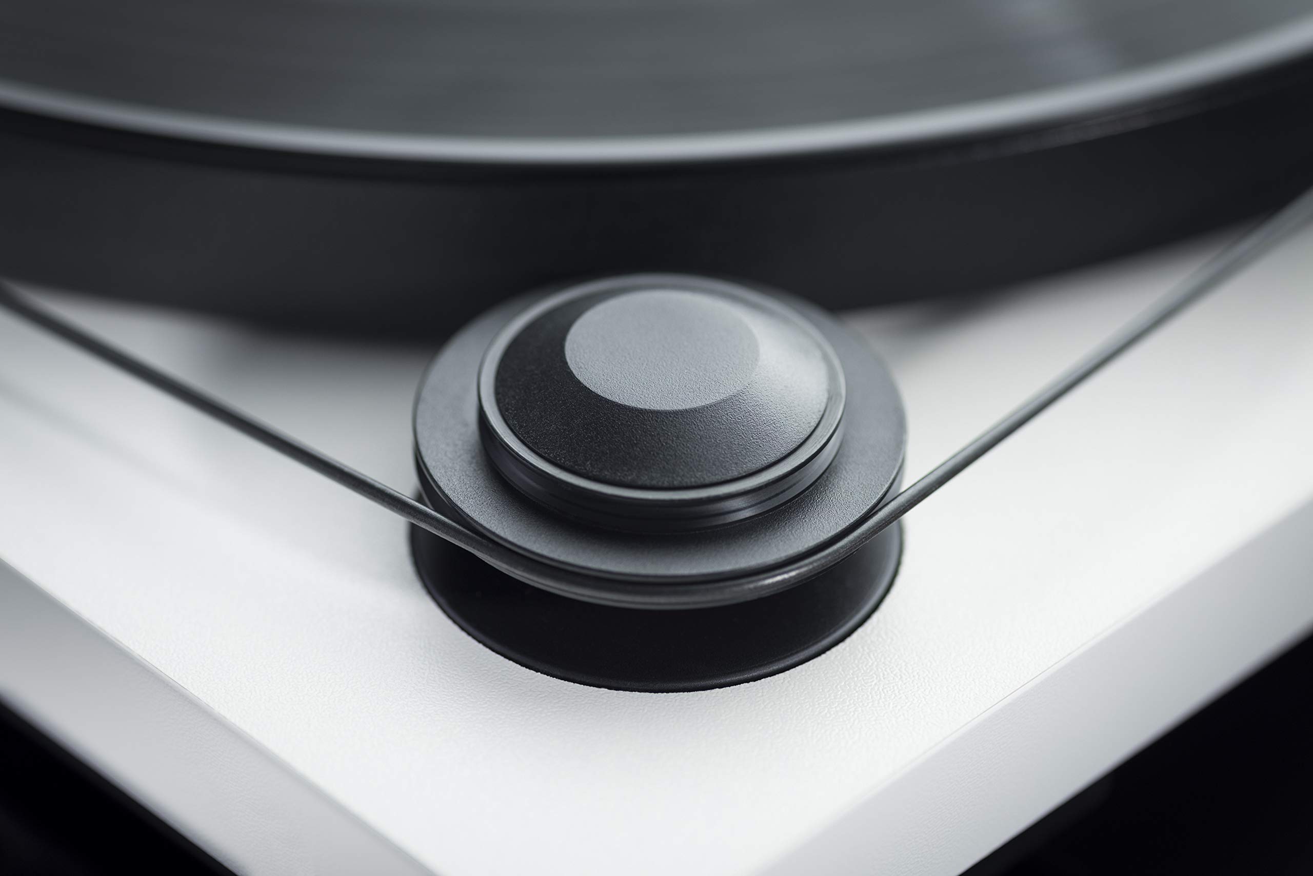 Pro-Ject Primary E Phono - Giradischi - Suono di alta qualità, preamplificatore phono incorporato, facile installazione, include cartuccia Ortofon - Bianco